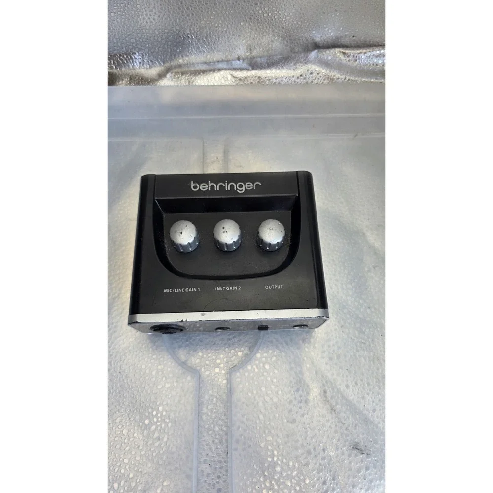 Behringer UM2 Audiophile 2x2 USB Audio Interface U-PHORIA